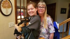 OHeavens Otterhounds | Nancy & Karmen Lange